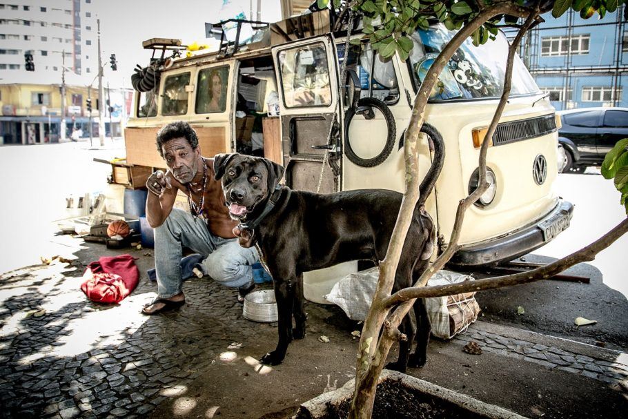 Exposição Moradores de Rua e Seus Cães