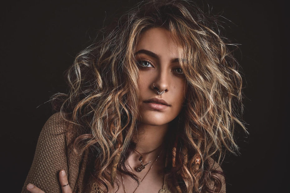 Paris Jackson - let down